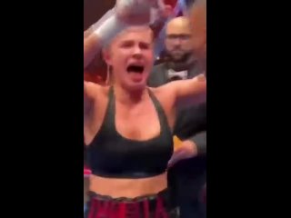 boxer who exposed her breasts faces disqualification
