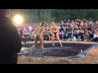 womens mud wrestling 2014