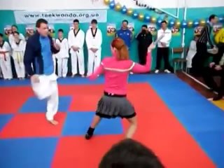 demonstration performances in self-defense for girls from anxious migrant workers and other russian gopotas.