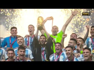 award ceremony. the final. argentina became the winner of the 2022 world cup {12/18/2022}