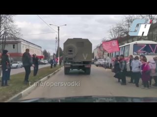 how oryol residents met a column of russian military personnel {04/10/2022}