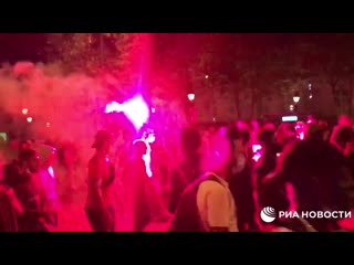 (18 ) video: psg fans started disorders in paris {08/24/2020}