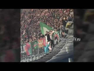(18) lokomotiv fans beat up a zenit fan who tried to steal a flag {03/2/2020}