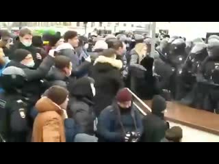 (18) today the fascists behaved impeccably {01/23/2021}